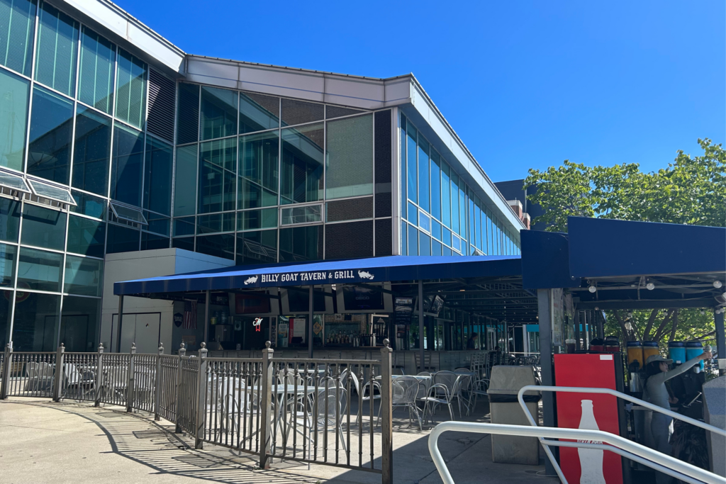 Billy Goat Tavern outdoor patio