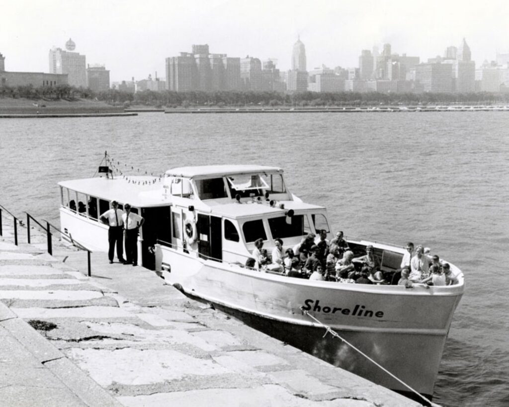 1949 — Jim sells his speedboats and buys the company’s first large touring vessel: the Blue Dog.